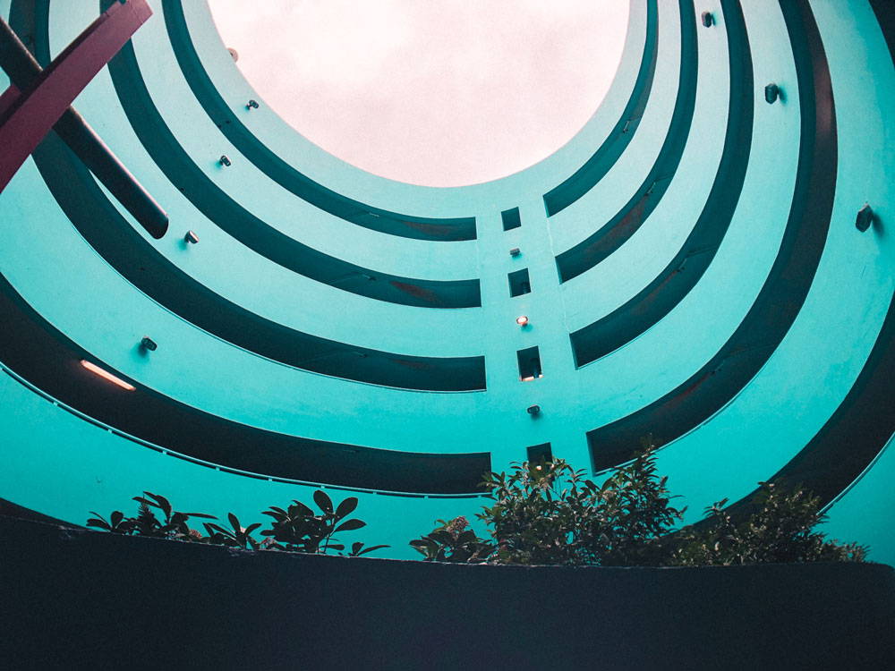 wide lens building picture