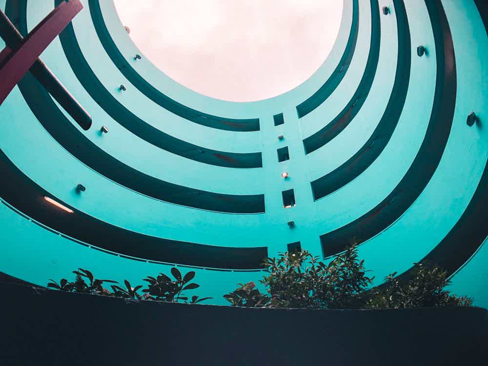 wide lens building picture